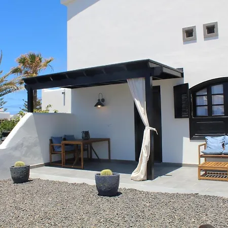 Frida Faro Park * Playa Blanca