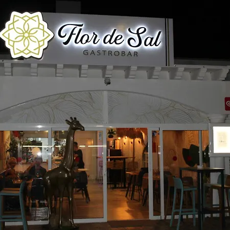 Frida Faro Park Playa Blanca